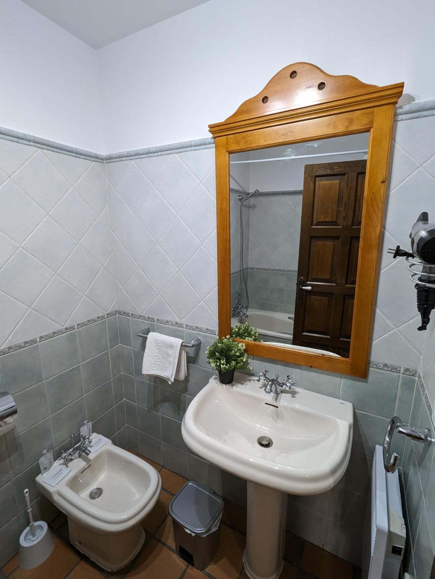 Apartamentos Hoz Del Huecar Cuenca  Luaran gambar